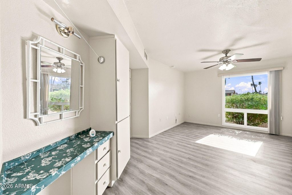 11020 W THUNDERBIRD Boulevard, Sun City, AZ 85351 — photo 4