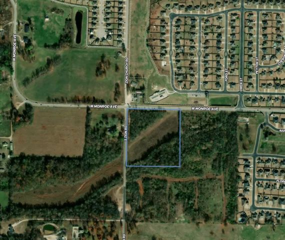 106 Zion Street, Lowell, AR 72745