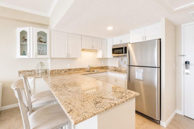 880 MANDALAY AVENUE C801, Clearwater Beach, FL 33767