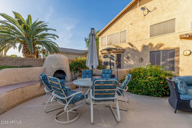 673 W RAVEN Drive, Chandler, AZ 85286