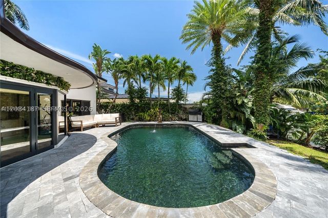 1160 NE 91st St, Miami, FL 33138