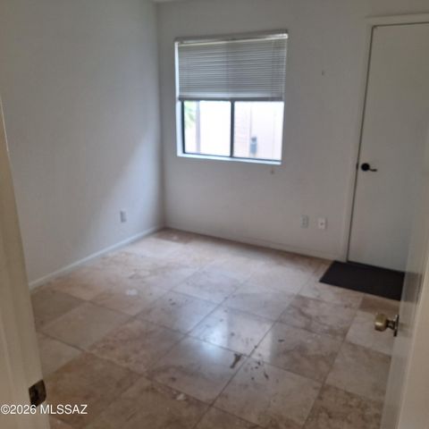 4644 E Camino Culiacan, Tucson, AZ 85718