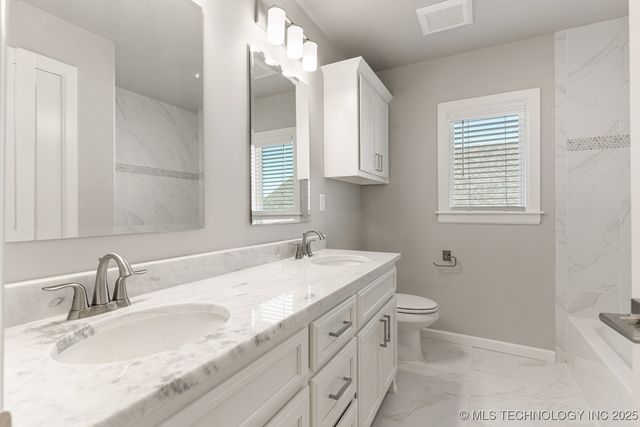 1507 Cedarwood Drive, Claremore, OK 74017