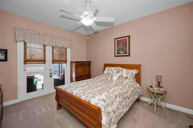 8202 WILD OAKS CIRCLE, Largo, FL 33773
