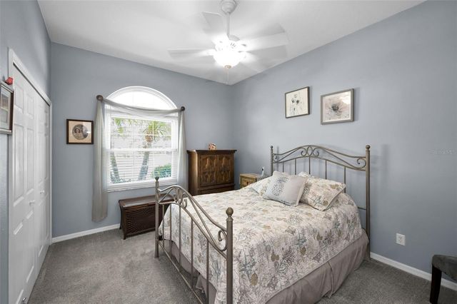 8202 WILD OAKS CIRCLE, Largo, FL 33773