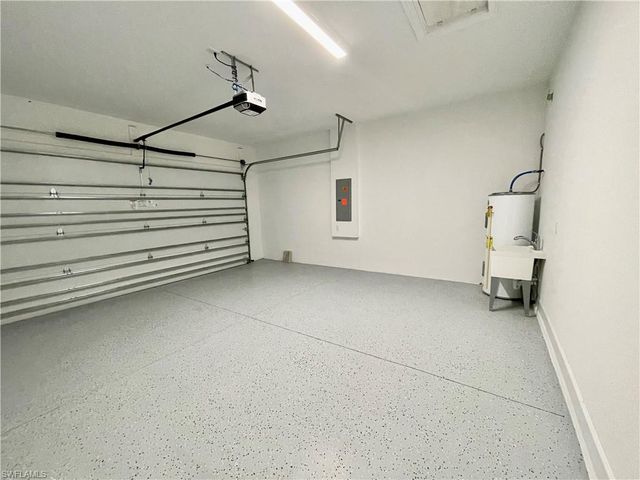 6361 Arriba AVE, Naples, FL 34113