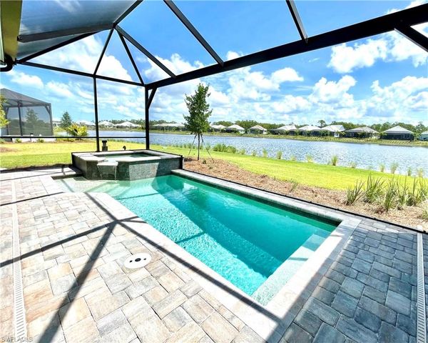 6361 Arriba AVE, Naples, FL 34113