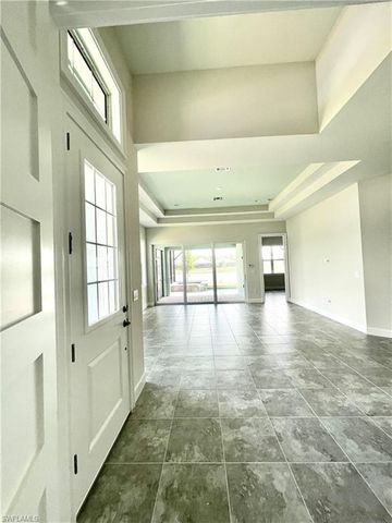 6361 Arriba AVE, Naples, FL 34113