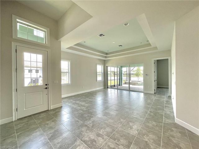 6361 Arriba AVE, Naples, FL 34113