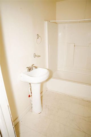 911 N Central Avenue, Parsons, KS 67357