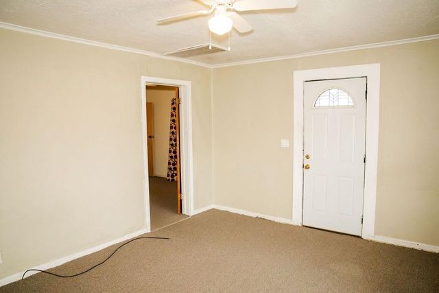 911 N Central Avenue, Parsons, KS 67357