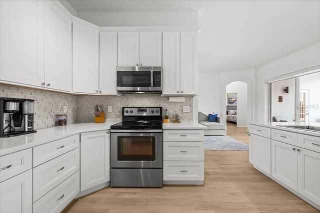 11905 TIMBERHILL DRIVE, Riverview, FL 33569