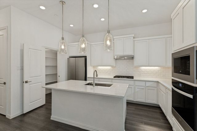 4249 Watson Way, North Richland Hills, TX 76180