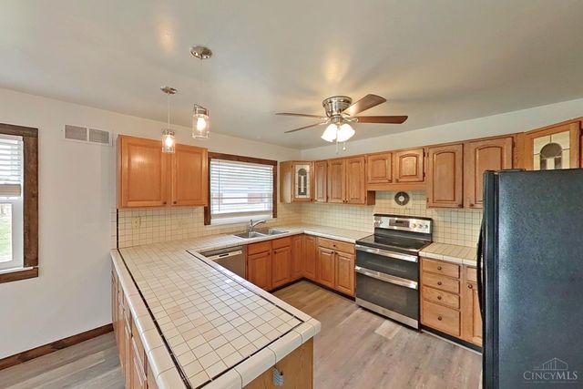 970 Macedonia Road, Washington Twp, OH 45107