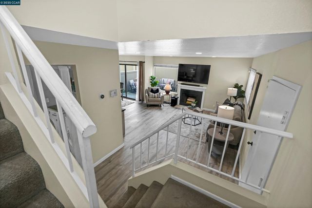 303 Atlas Dr 7, Hercules, CA 94547