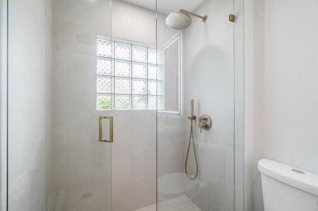 6170 Lake Hibiscus Drive, Delray Beach, FL 33484