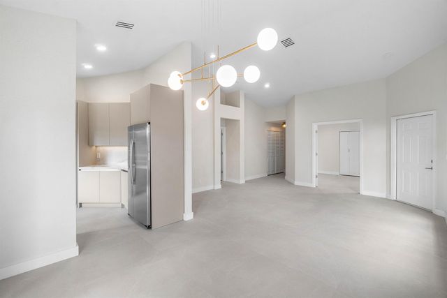 6170 Lake Hibiscus Drive, Delray Beach, FL 33484