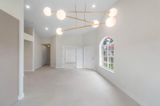 6170 Lake Hibiscus Drive, Delray Beach, FL 33484