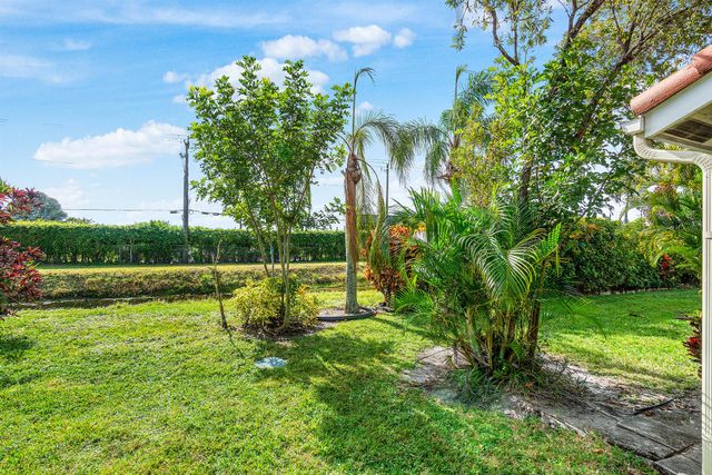 6170 Lake Hibiscus Drive, Delray Beach, FL 33484