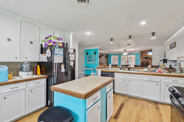 9 Slover Drive, Dayton, TX 77535