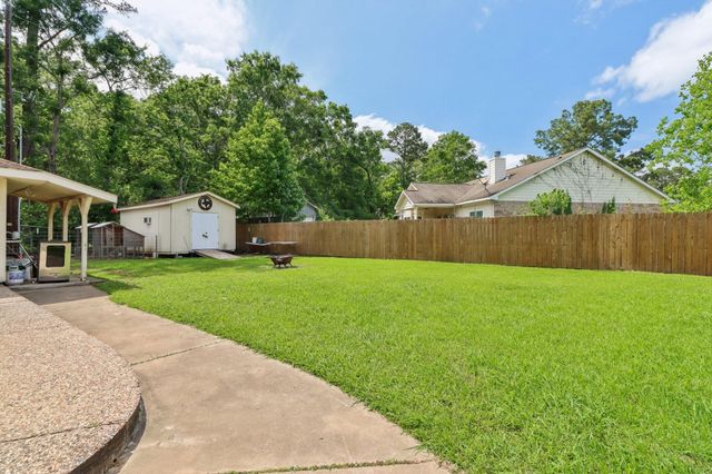 9 Slover Drive, Dayton, TX 77535
