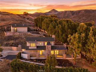 19015 Envoy, Corona, CA 92881
