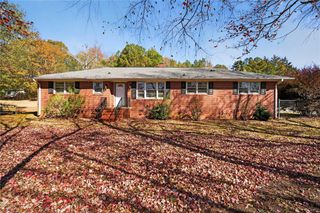 114 Hillview Circle, Anderson, SC 29621