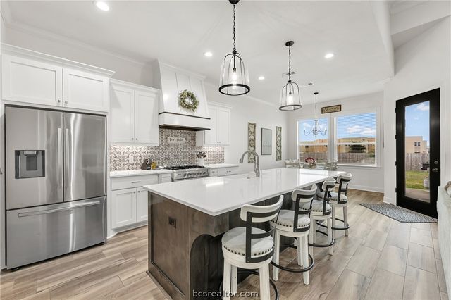4217 Skylar Drive, College Station, TX 77845