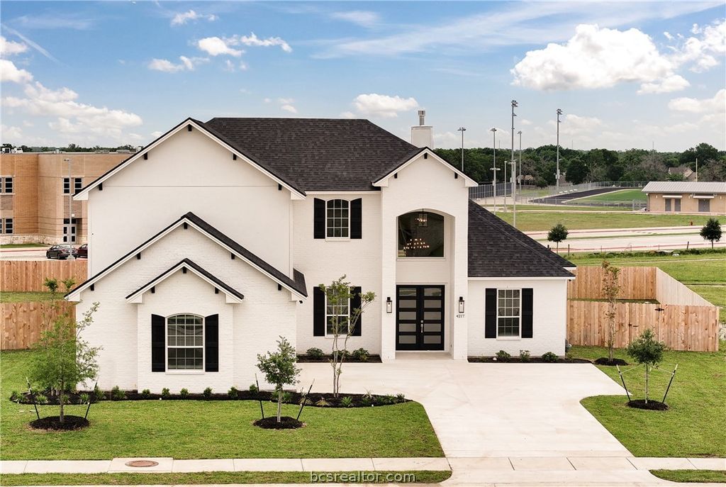 4217 Skylar Drive, College Station, TX 77845