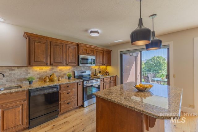 3100 W Crescent Rim Dr 307, Boise, ID 83706