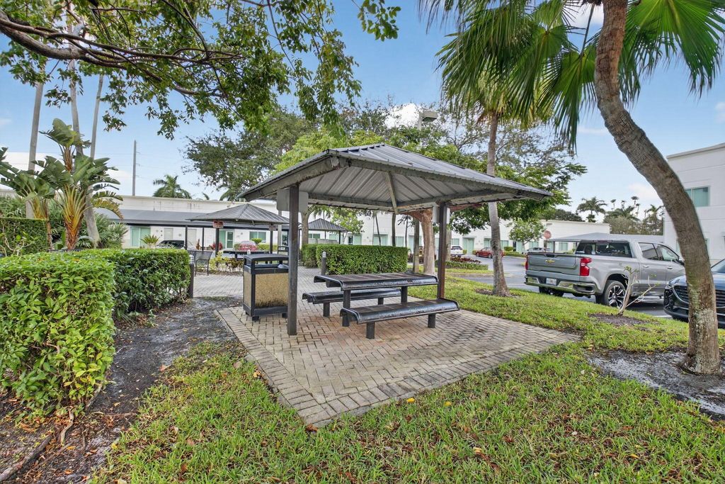 Image 19 of property listing at 7700 Congress Avenue 3211, Boca Raton, FL 33487