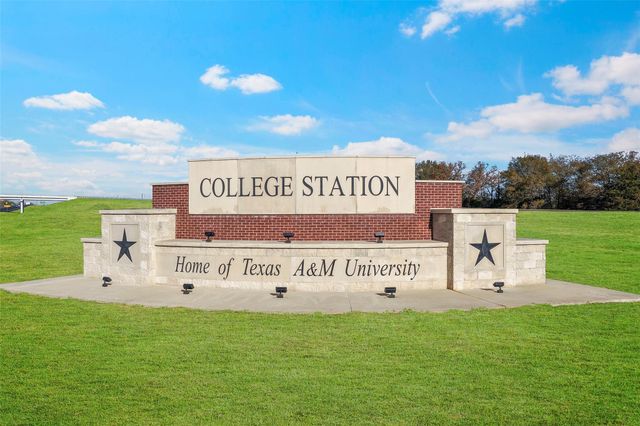 1725 Harvey Mitchell Parkway S 1534, College Station, TX 77840