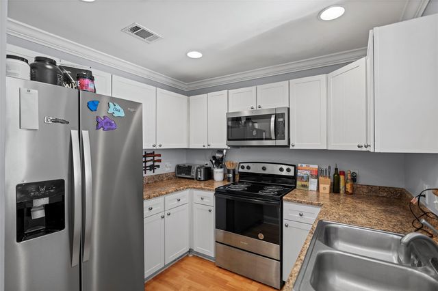 1725 Harvey Mitchell Parkway S 1534, College Station, TX 77840