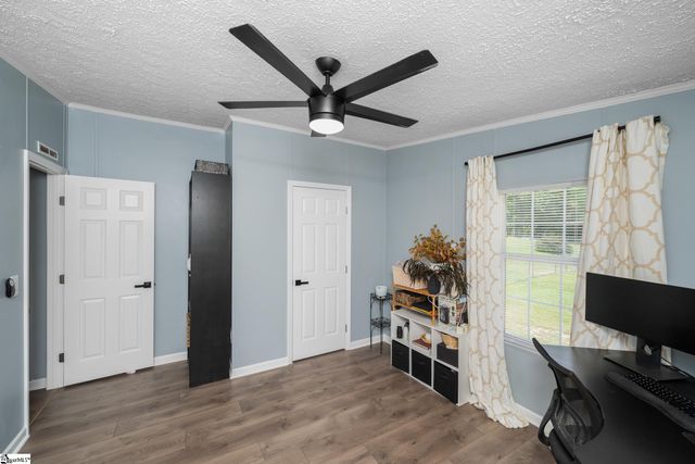 216 Creekstone Drive, Piedmont, SC 29673