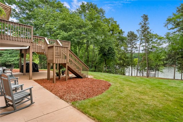 1036 N Shore Drive, Anderson, SC 29625