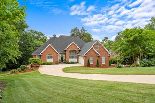 1036 N Shore Drive, Anderson, SC 29625