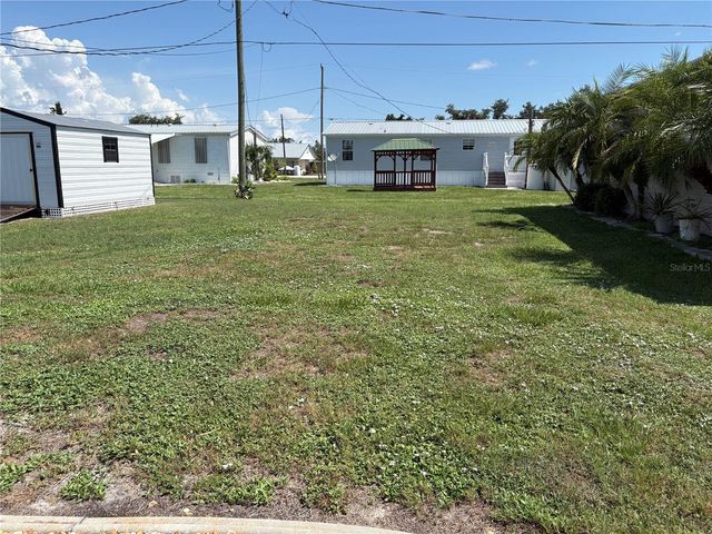 29192 CRAWFORD AVENUE, Punta Gorda, FL 33982