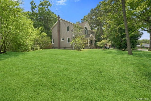 271 Wilson Boulevard, Islip, NY 11751
