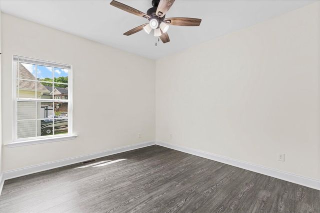415 Coahulla Creek Drive, Dalton, GA 30721