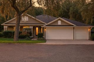 9 CREEKSIDE DRIVE, Palm Coast, FL 32137