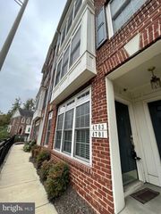 4701 EGGLESTON TER #121, Fairfax, VA 22030