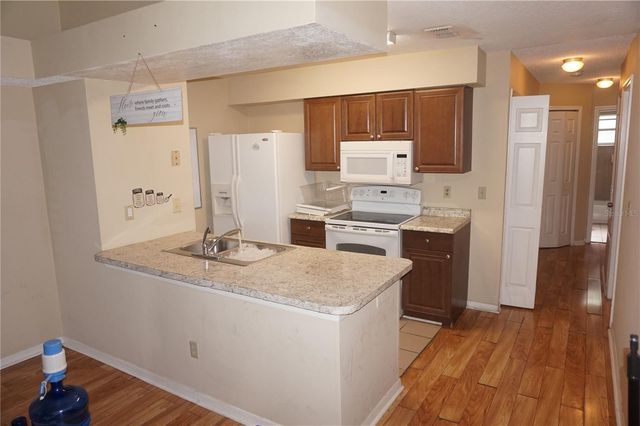 2749 N POINCIANA BOULEVARD 24, Kissimmee, FL 34746