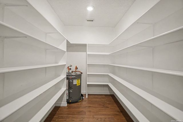7919 Cherry Glade, Converse, TX 78109
