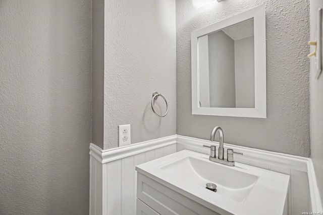 7919 Cherry Glade, Converse, TX 78109