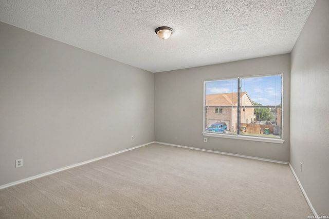 7919 Cherry Glade, Converse, TX 78109