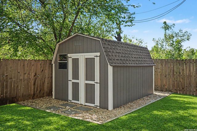7919 Cherry Glade, Converse, TX 78109