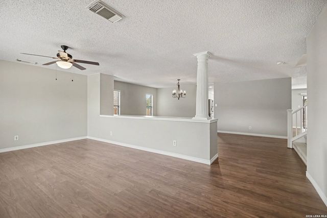 7919 Cherry Glade, Converse, TX 78109