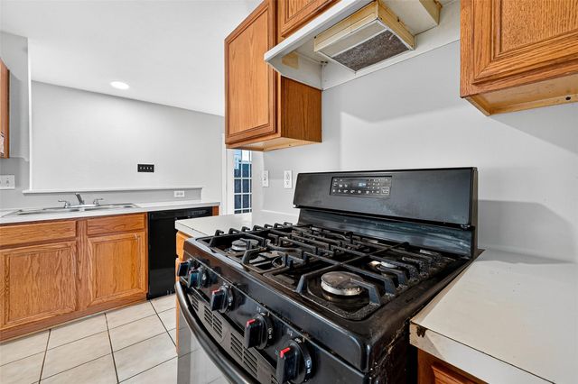 22819 Cabanna Road, Spring, TX 77389