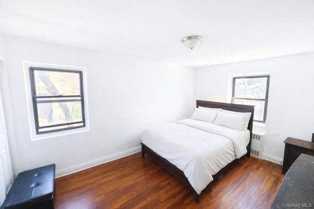 118-60 Metropolitan Avenue C3, Kew Gardens, NY 11415