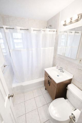 118-60 Metropolitan Avenue C3, Kew Gardens, NY 11415